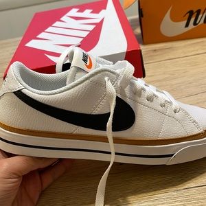 Nike Court Legacy Mens Sz 7.5